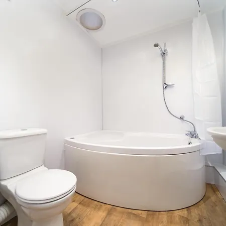 The Wheeldale 4*